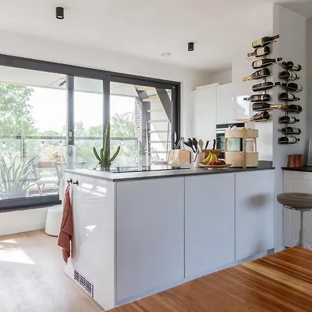 Lollipop, North شقة